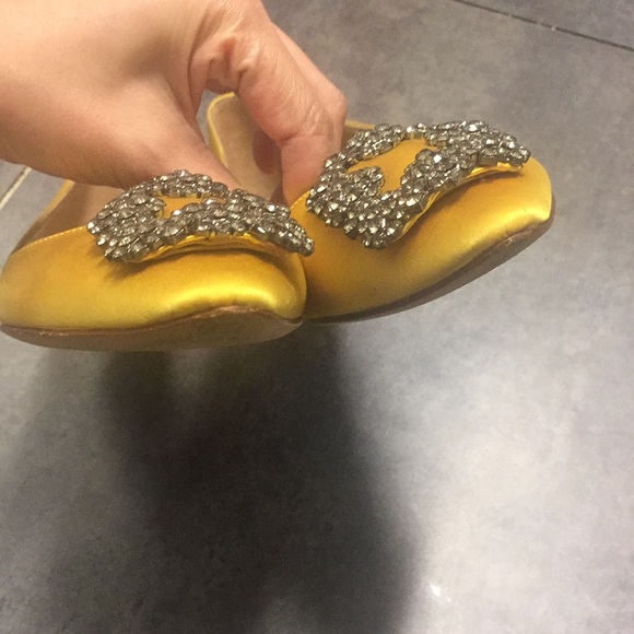 MANOLO BLAHNIK HANGISI FLATS - Picture 7 of 9